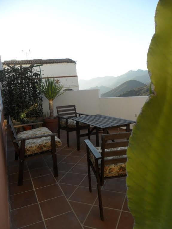 Casa Rural Las Cascaras Tejeda Gran Canaria Villa Екстериор снимка